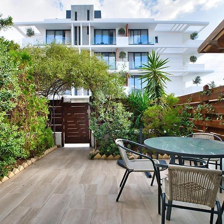 Apartamento Townhouse By The Sea Pirate Harbor Paphos Exterior foto