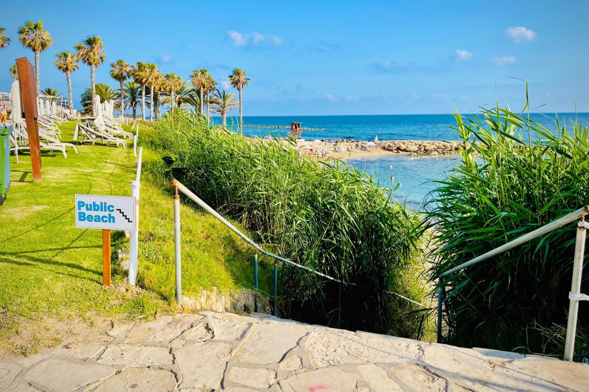 Apartamento Townhouse By The Sea Pirate Harbor Paphos Exterior foto